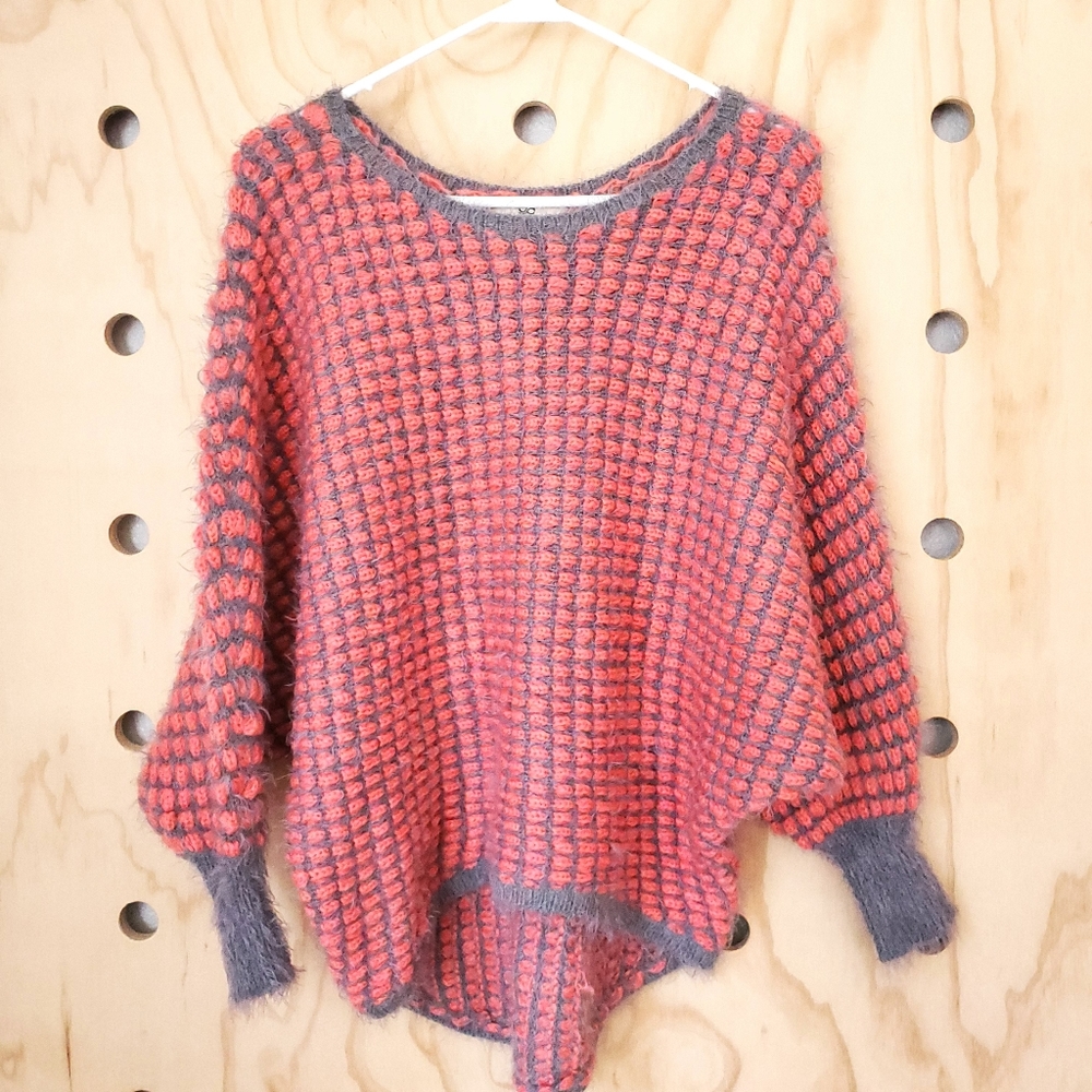 《 Urban Outfitters 》Slouchy Oversized Sweater